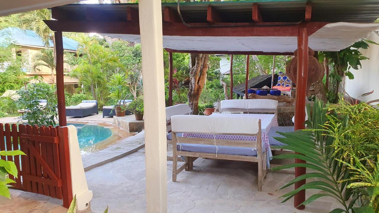Mami Wata House Bed & Breakfast Kwale ภายนอก รูปภาพ