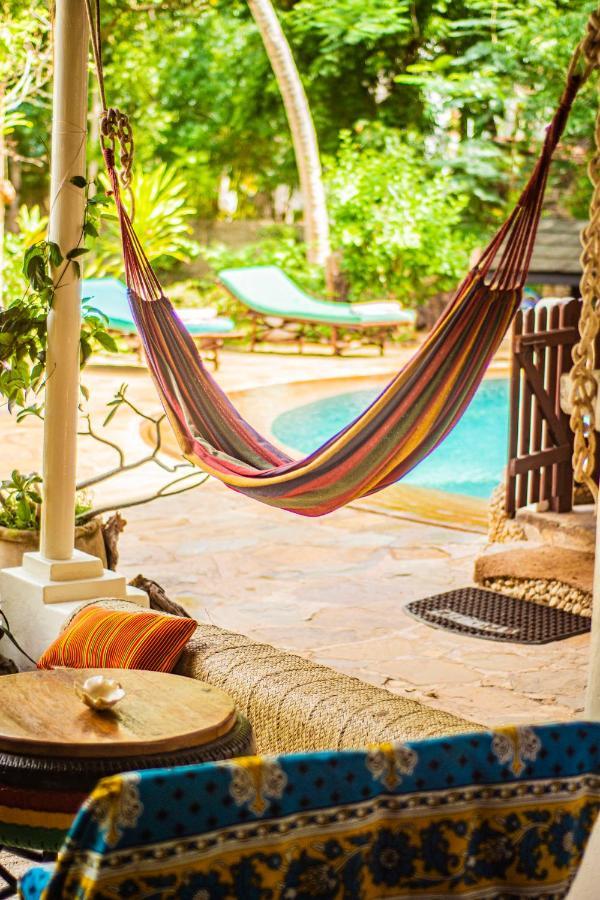 Mami Wata House Bed & Breakfast Kwale ภายนอก รูปภาพ